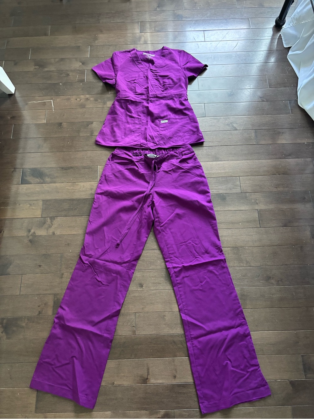 Grey's Anatomy Women's Purple Scrub Top & Drawstring Pants Set